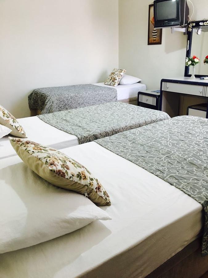 Sakiz Hotel Кешме Экстерьер фото