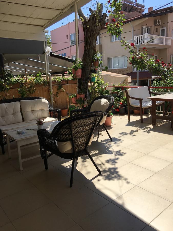 Sakiz Hotel Кешме Экстерьер фото